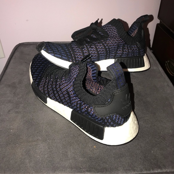 adidas Shoes - Adidas NMD R1 Primeknit